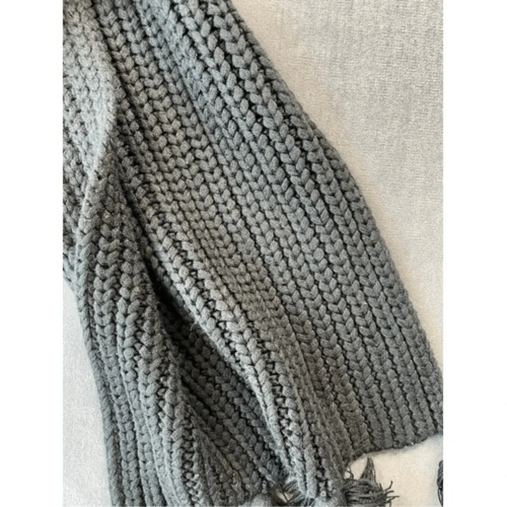 J Crew Chunky Knit Tassel Scarf Womens Black Winter Boho Fringe Classic‎ Soft